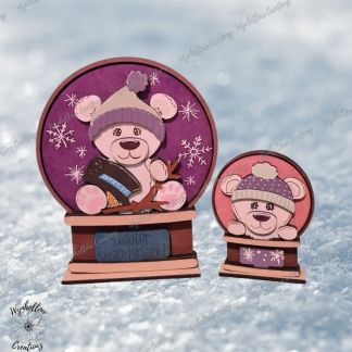 Polar Bear In the snow Snow Globe with building snowman and warm hats